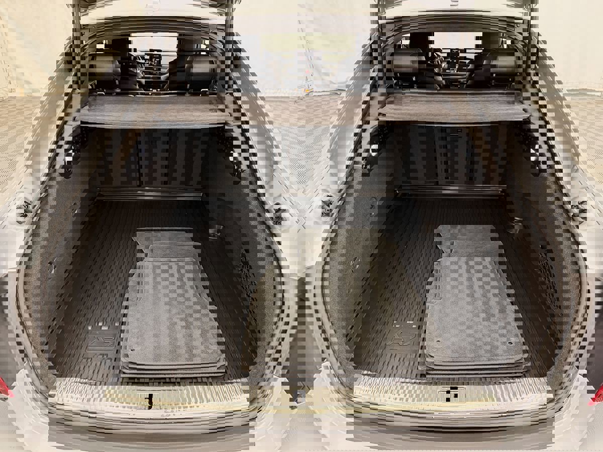 Used 2017 Audi S7 Premium Plus w/ Driver Assistance Package image 33