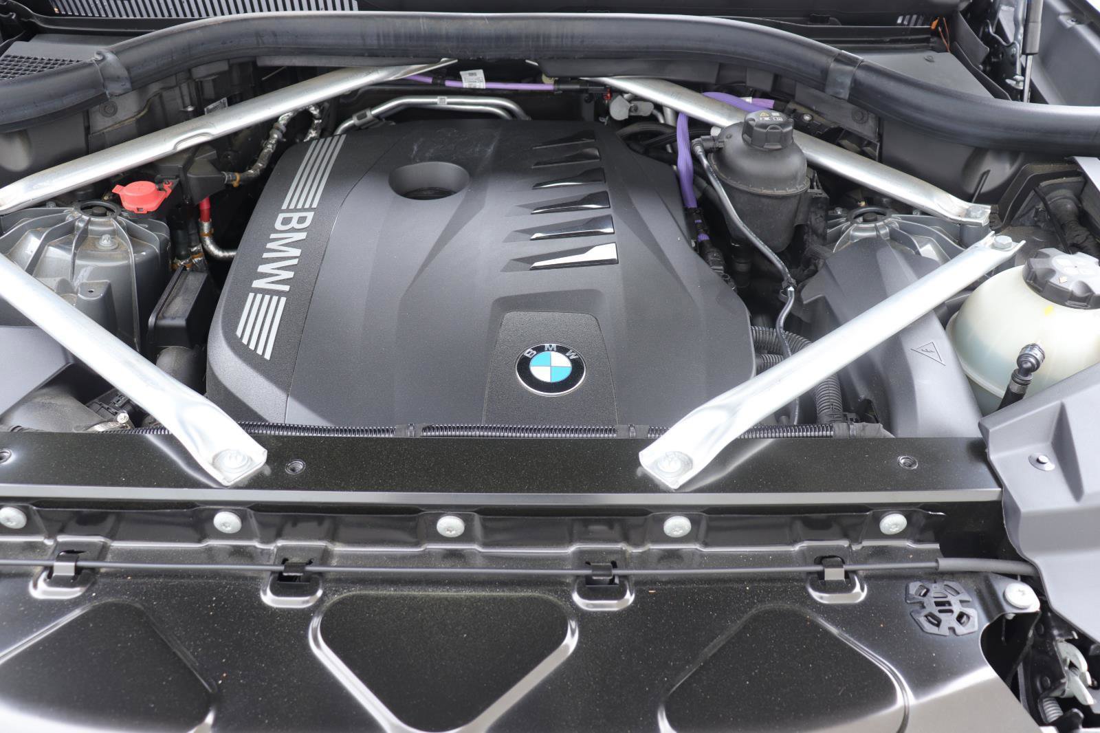 Used 2024 BMW X5 sDrive40i w/ Premium Package image 42