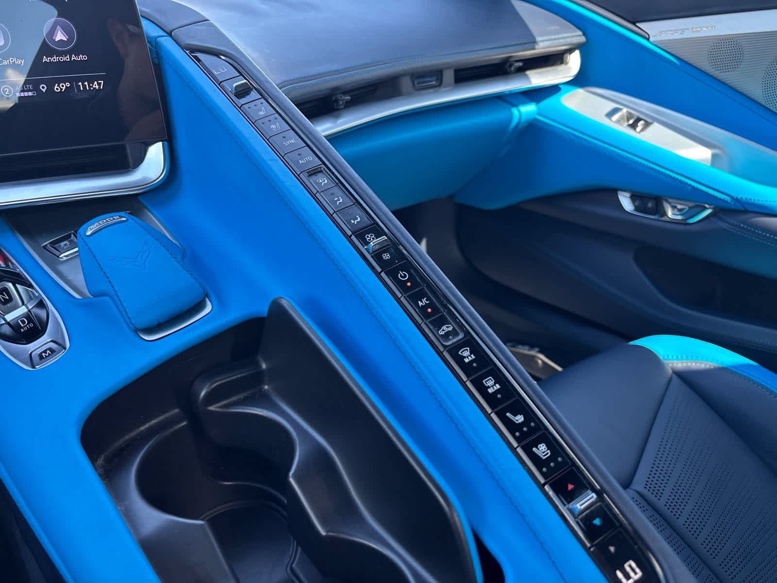 Used 2023 Chevrolet Corvette Stingray Premium Conv w/ Z51 Performance Package RWD image 15