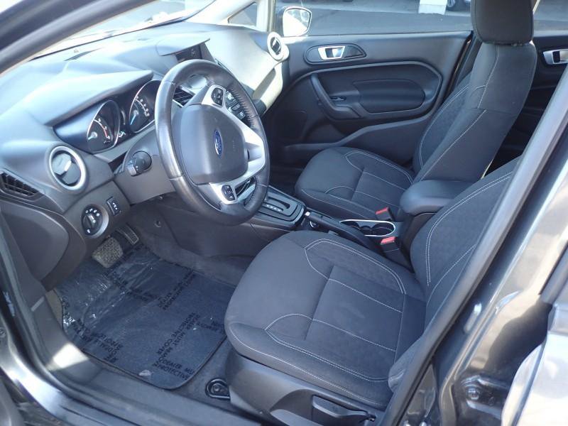 Used 2015 Ford Fiesta SE w/ Equipment Group 201A FWD image 9