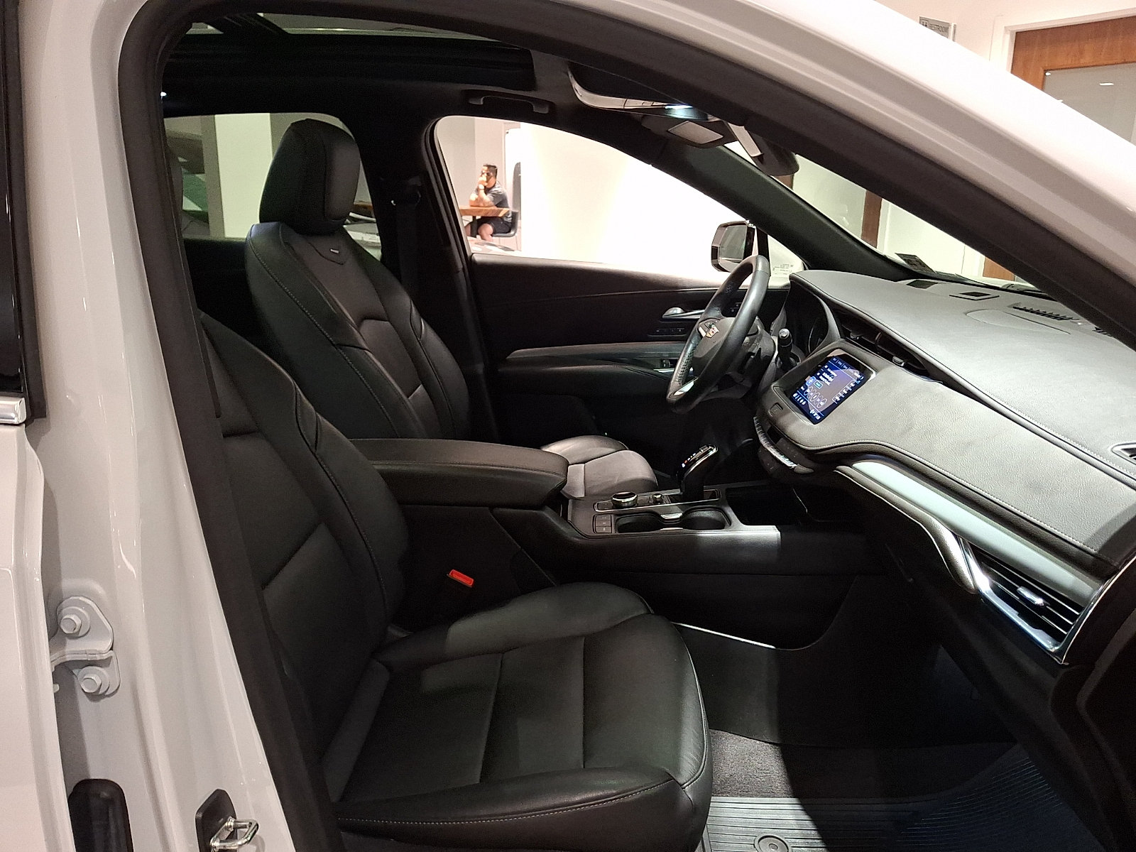 Certified 2023 Cadillac XT4 Premium Luxury w/ Cold Weather Package AWD/4WD image 19