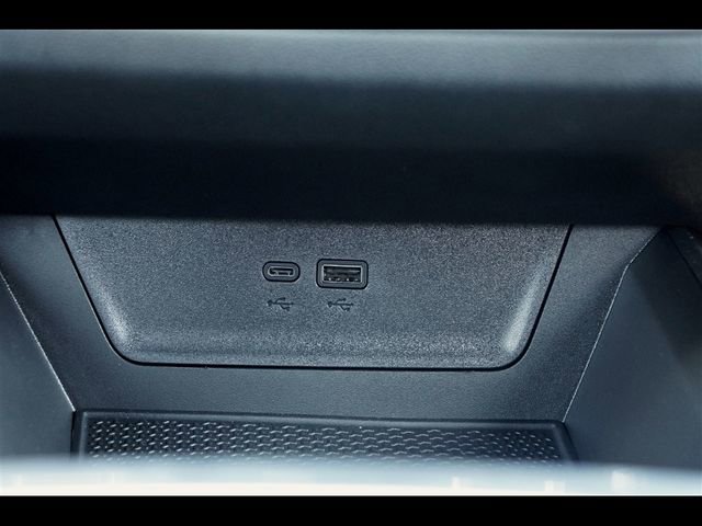 New 2026 Chevrolet Equinox LT FWD image 11