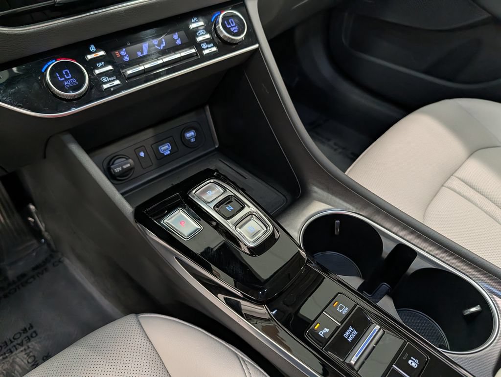 Used 2023 Hyundai Sonata Limited FWD image 14