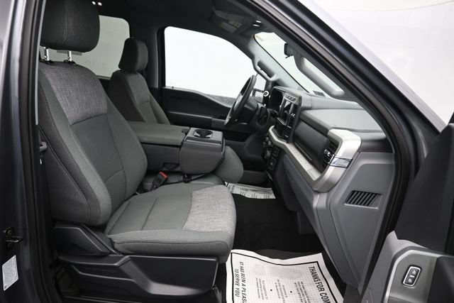 Used 2024 Ford F350 XLT AWD/4WD image 7