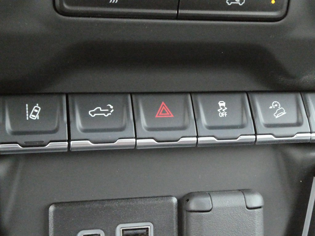 New 2025 GMC Sierra 3500 Pro image 16