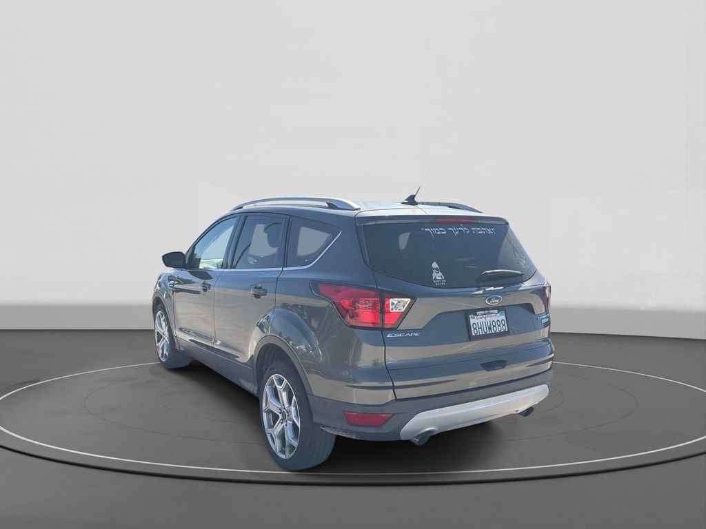 Used 2019 Ford Escape Titanium FWD image 6