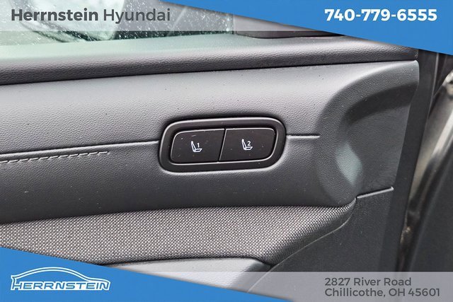 Certified 2025 Hyundai Tucson Limited image 17