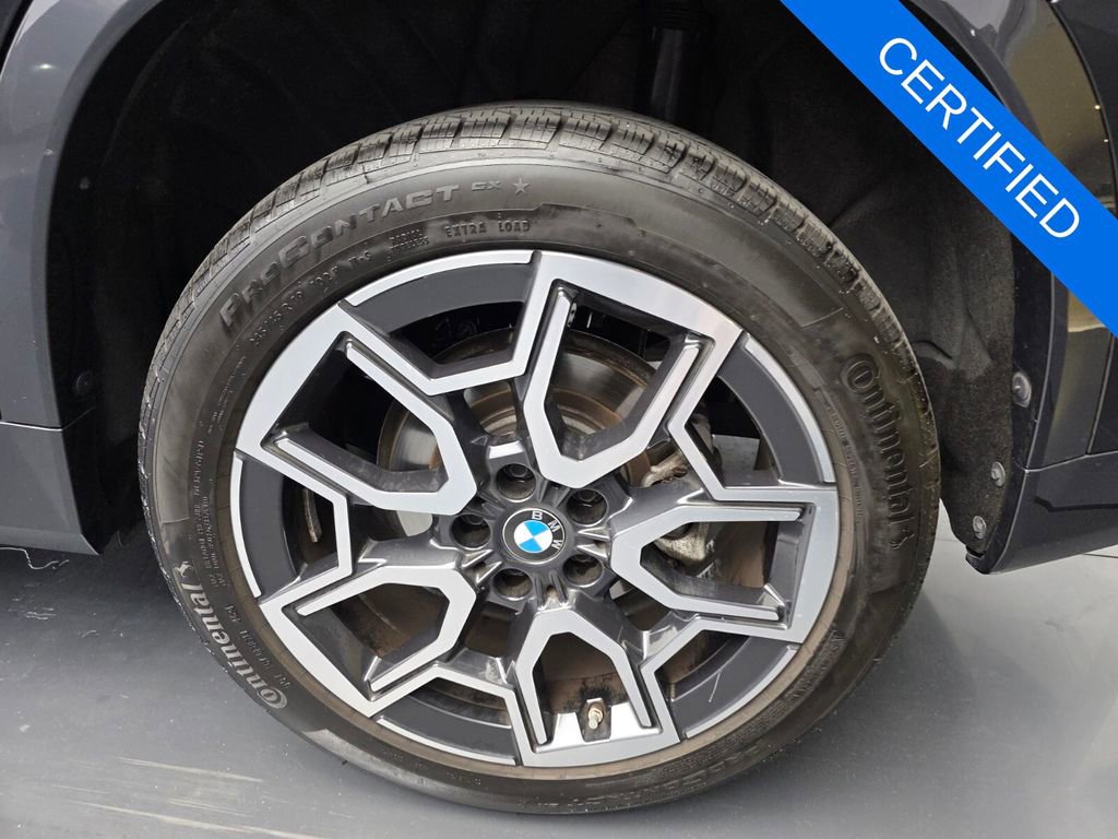 Certified 2025 BMW X1 xDrive28i w/ Convenience Package AWD/4WD image 17