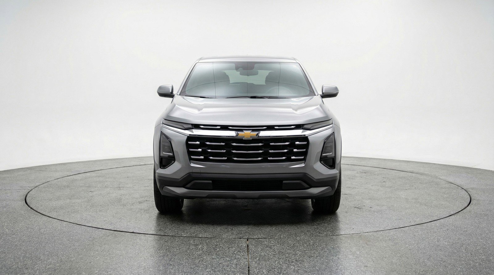 Used 2025 Chevrolet Equinox LT image 2