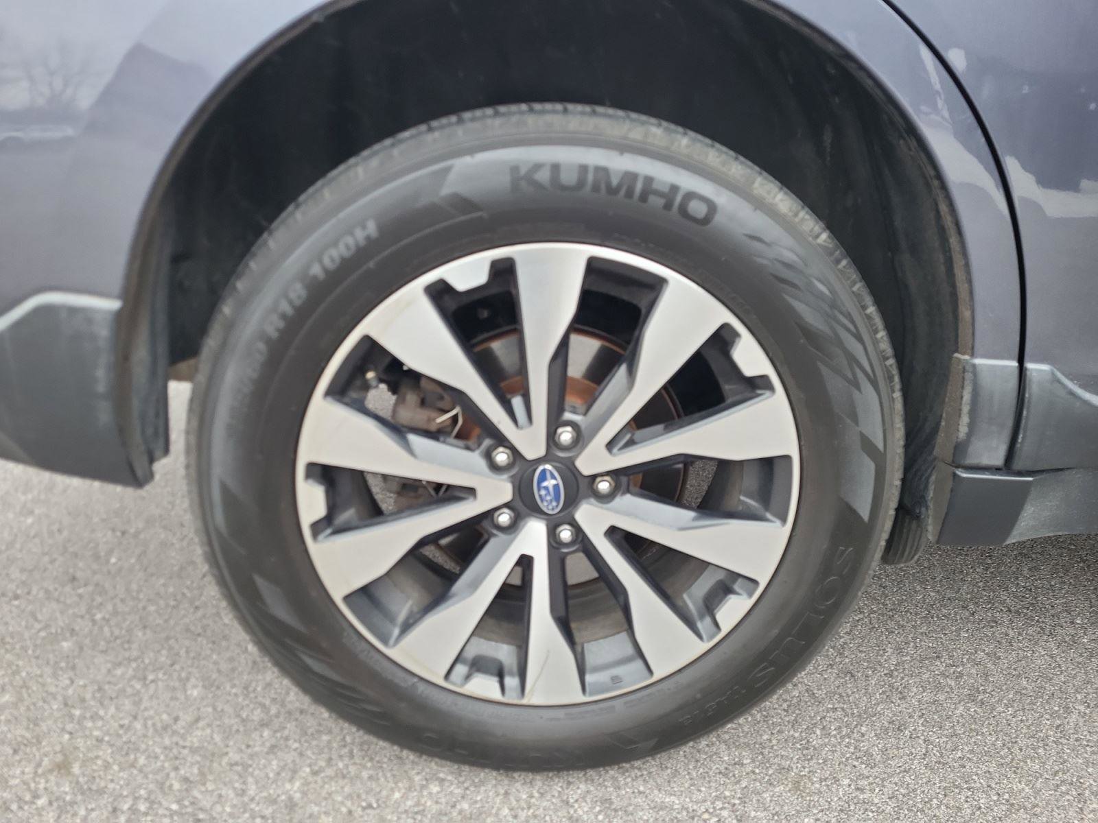 Used 2016 Subaru Outback 3.6R Limited image 30