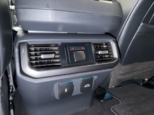 Used 2023 Ford F150 Lariat w/ Equipment Group 502A High image 37