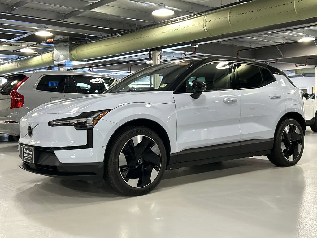 Certified 2025 Volvo EX30 Ultra w/ Climate Package AWD/4WD image 5