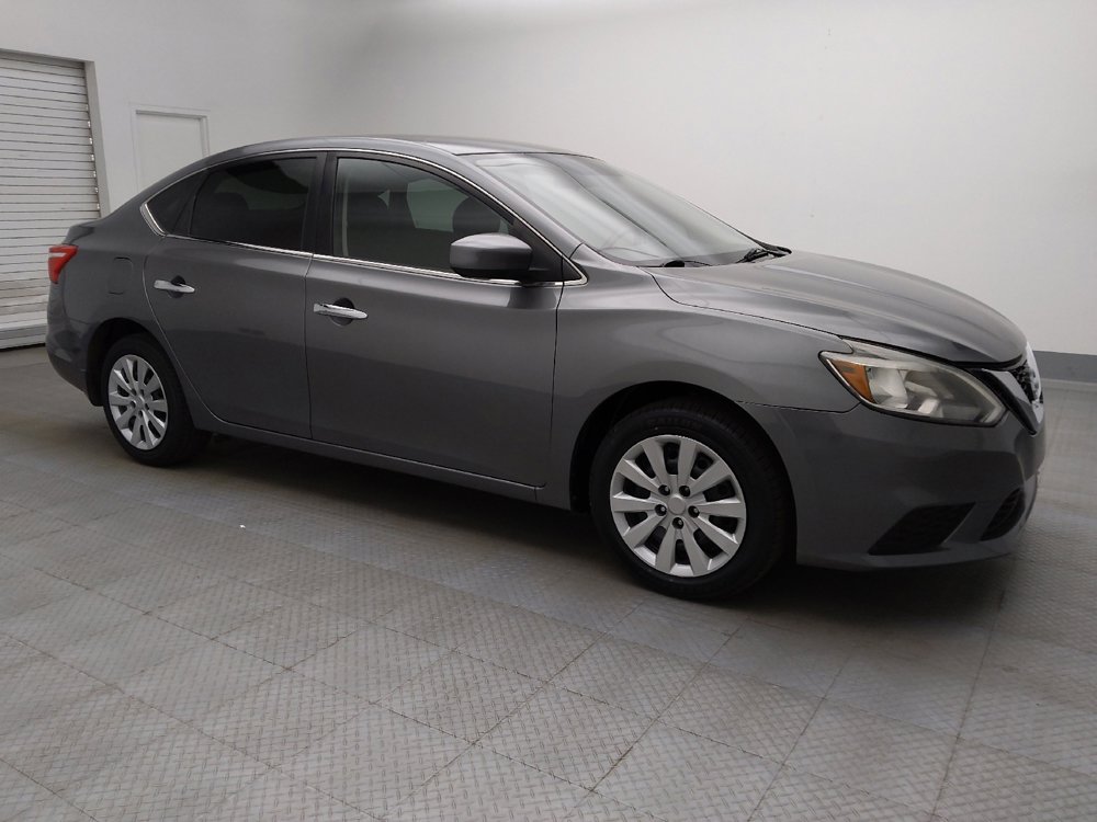 Used 2019 Nissan Sentra S image 11