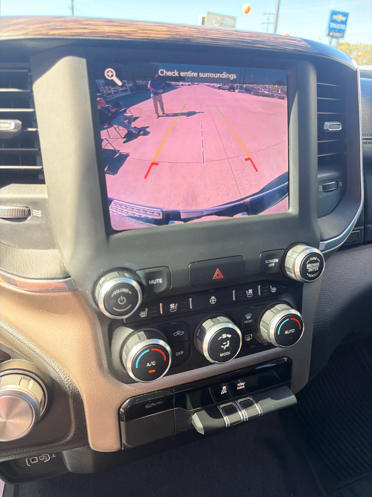 Used 2019 RAM 1500 Laramie w/ Bed Utility Group RWD image 17