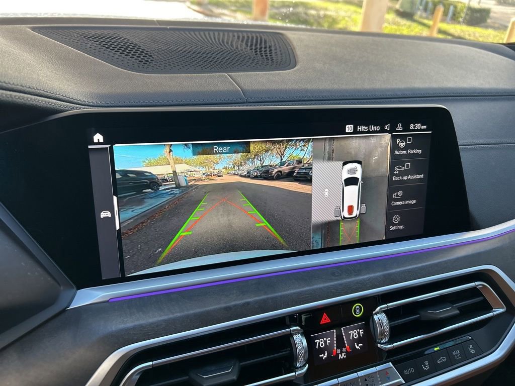 Used 2022 BMW X7 xDrive40i w/ M Sport Package image 9