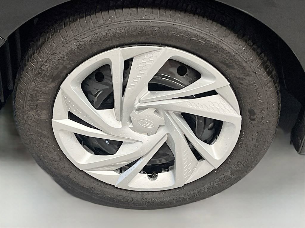 Used 2025 Subaru Impreza 2.0i image 28