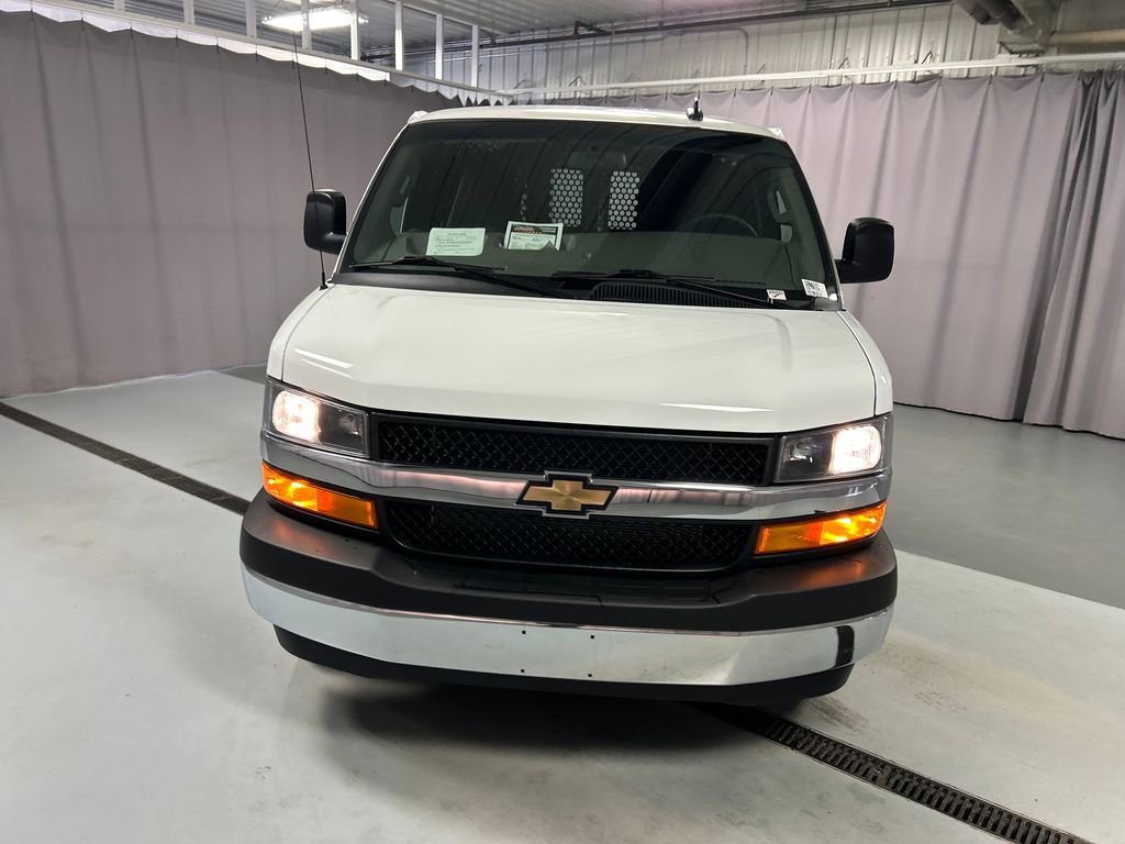 Used 2024 Chevrolet Express 2500 w/ Driver Convenience Package image 2