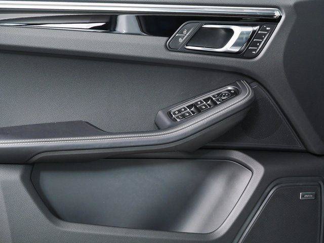 New 2026 Porsche Macan S AWD/4WD image 6