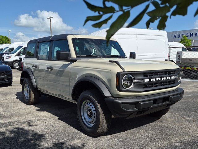 New 2026 Ford Bronco 4-Door AWD/4WD image 6