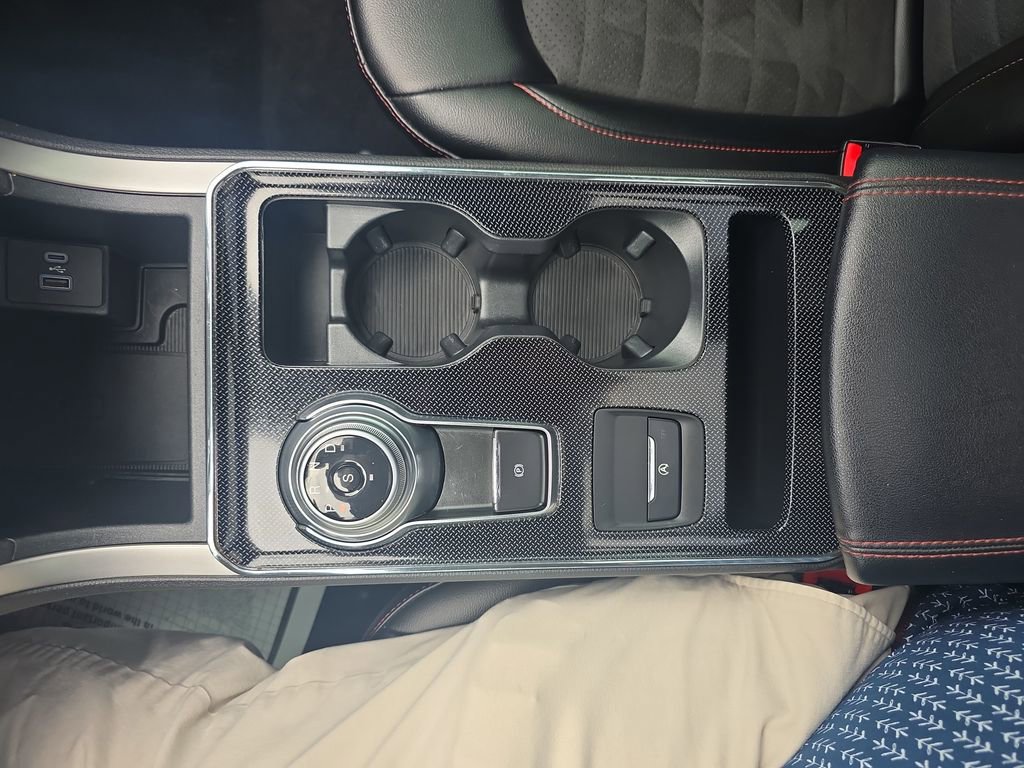 Certified 2021 Ford Edge ST-Line AWD/4WD image 35