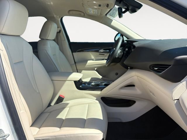 Used 2023 Buick Envision Essence AWD/4WD image 15