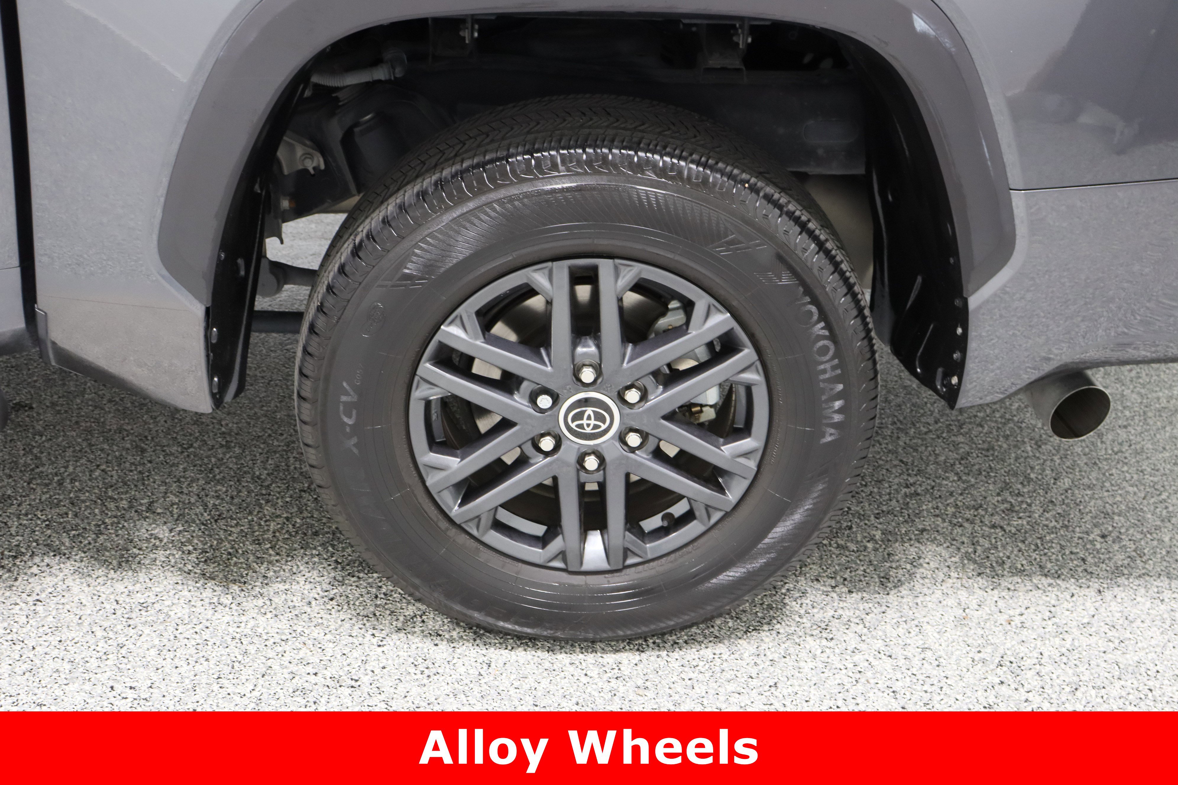 Used 2024 Toyota Tundra SR5 image 10