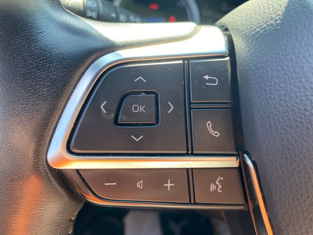 Used 2021 Toyota Highlander Platinum FWD image 29