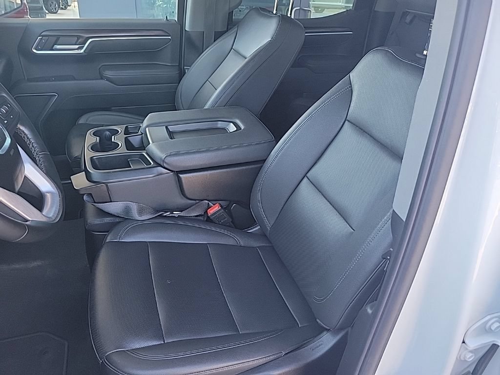 Used 2025 GMC Sierra 1500 SLT RWD image 19
