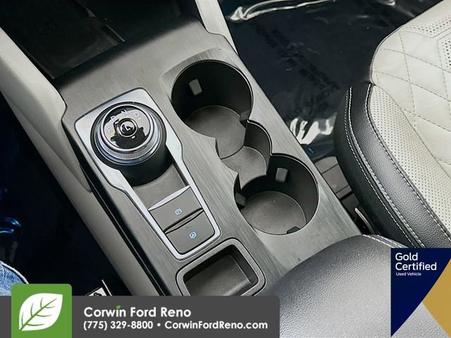 Used 2024 Ford Escape Platinum w/ Premium Technology Package AWD/4WD image 21