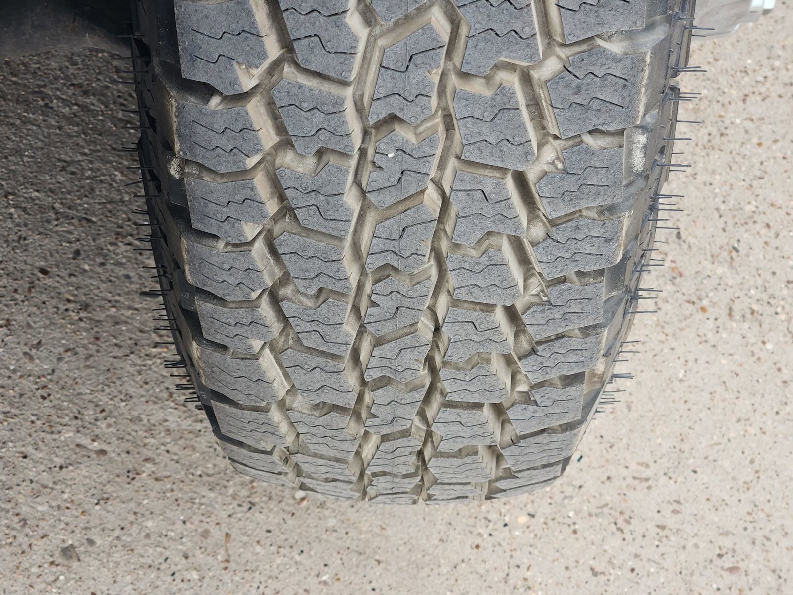 Used 2024 RAM 3500 Tradesman w/ Chrome Appearance Group image 12