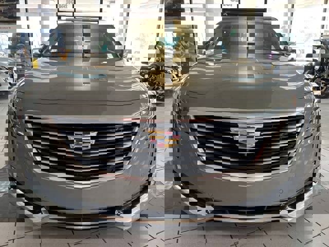 Used 2017 Cadillac CT6 Luxury image 3