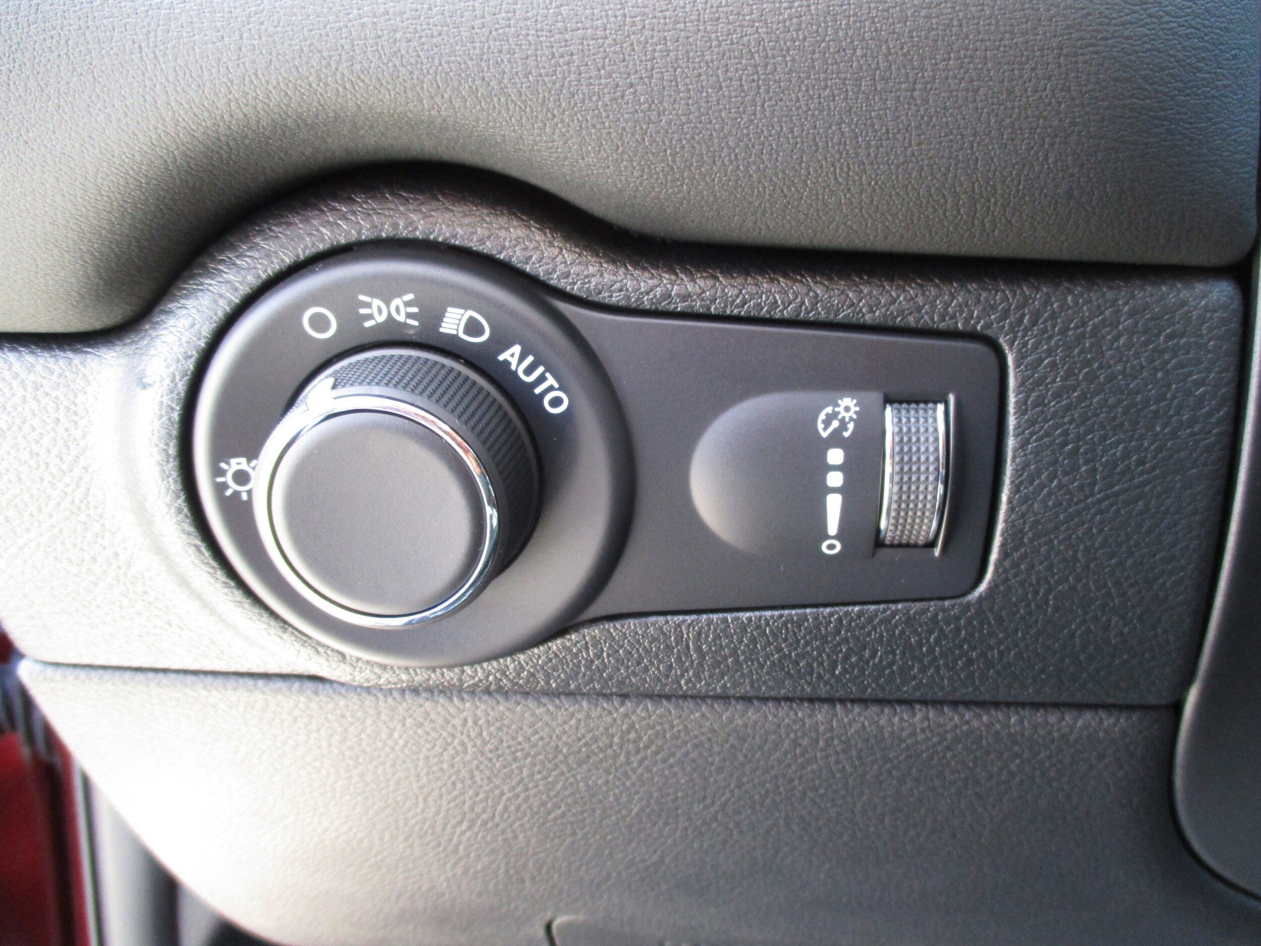 Used 2026 Dodge Durango GT AWD/4WD image 34
