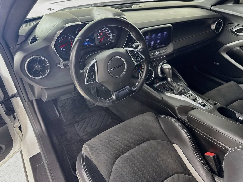 Used 2023 Chevrolet Camaro LT w/ Technology Package RWD image 27