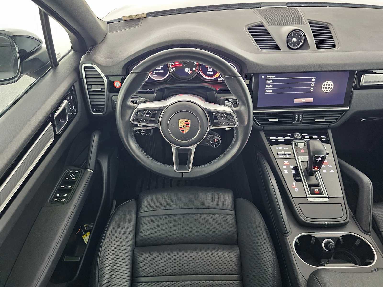 Used 2023 Porsche Cayenne Platinum Edition image 18