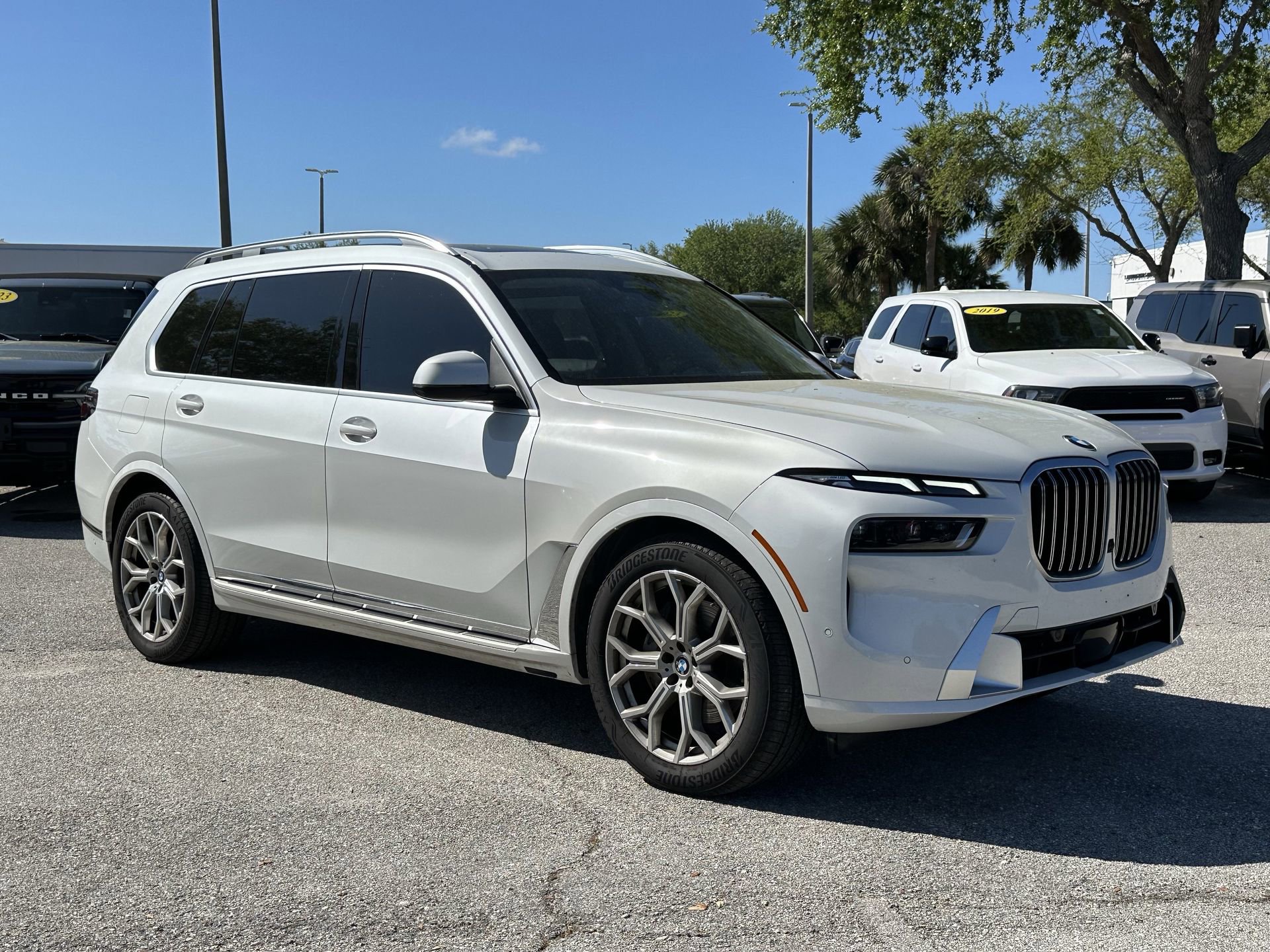 Certified 2024 BMW X7 xDrive40i w/ Premium Package image 1
