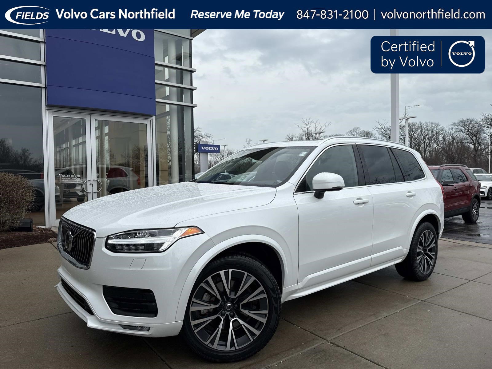 Certified 2022 Volvo XC90 T6 Momentum w/ Climate Package image 1