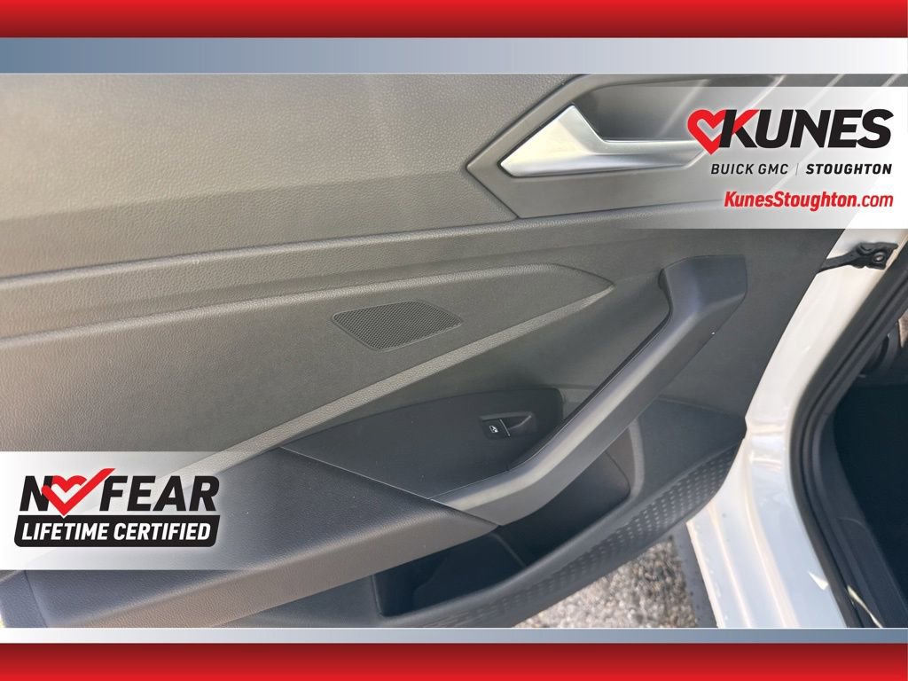 Used 2024 Volkswagen Jetta GLI 40th Anniversary Edition image 36