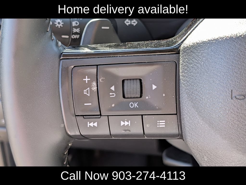 Used 2026 Nissan Rogue SL FWD image 22