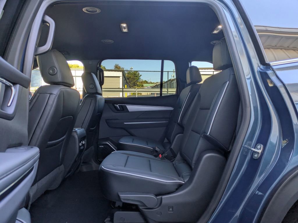New 2026 Buick Enclave Preferred w/ Power Package image 10