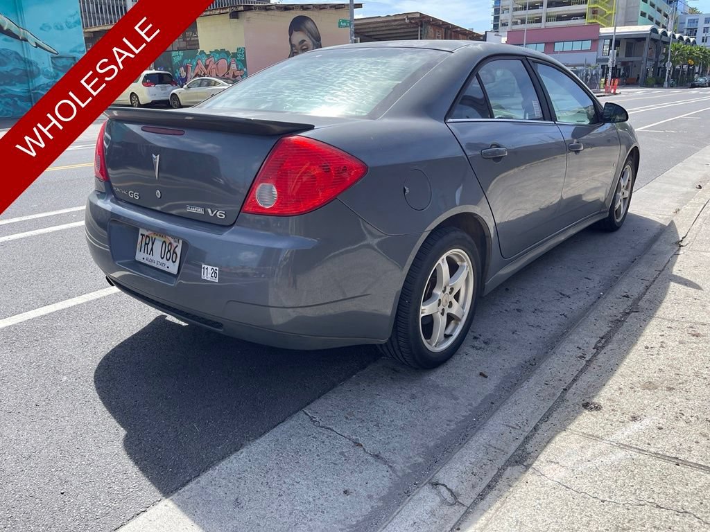 Used 2009 Pontiac G6 Sedan w/ Sport Package 2 FWD image 3