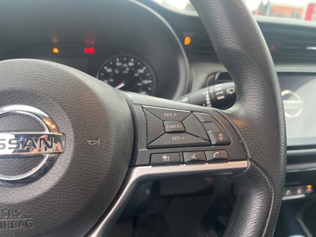 Used 2021 Nissan Kicks SV image 12