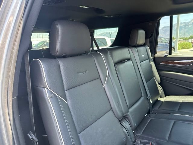 Certified 2021 Cadillac Escalade ESV Premium Luxury w/ Driver Assist Tech Package AWD/4WD image 30