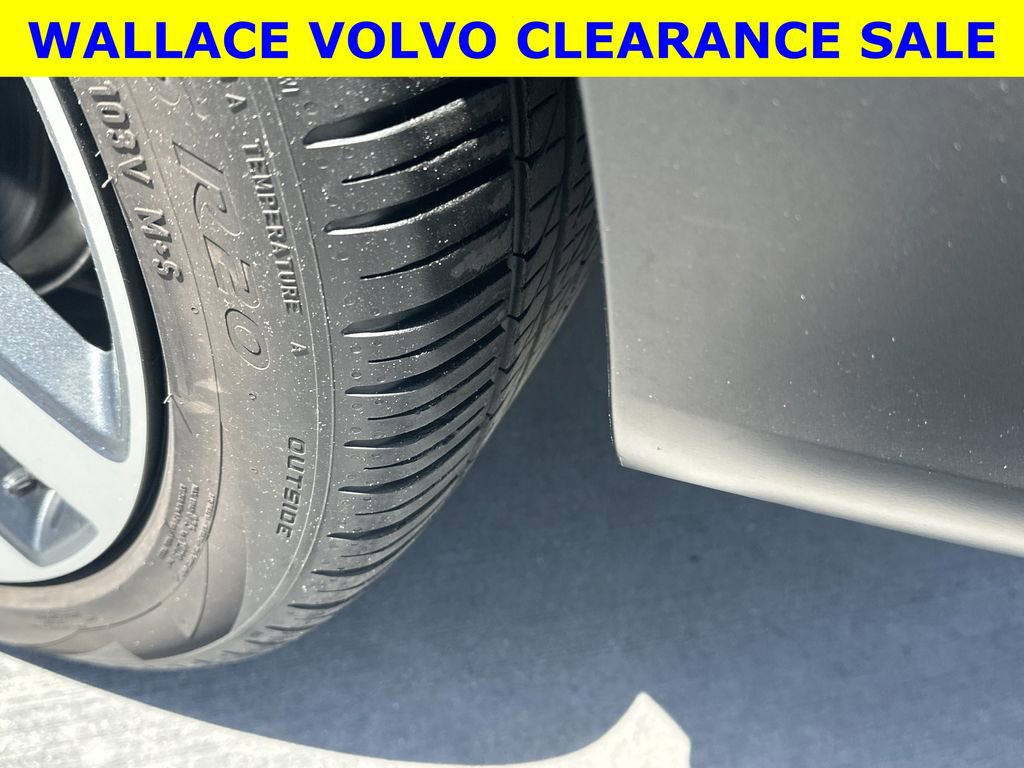 Used 2023 Volvo V90 B6 Cross Country Plus w/ Climate Package AWD/4WD image 10