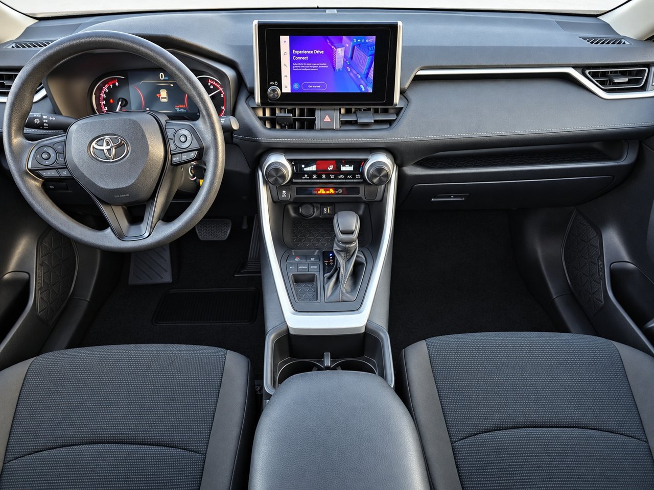 Used 2023 Toyota RAV4 LE FWD image 24
