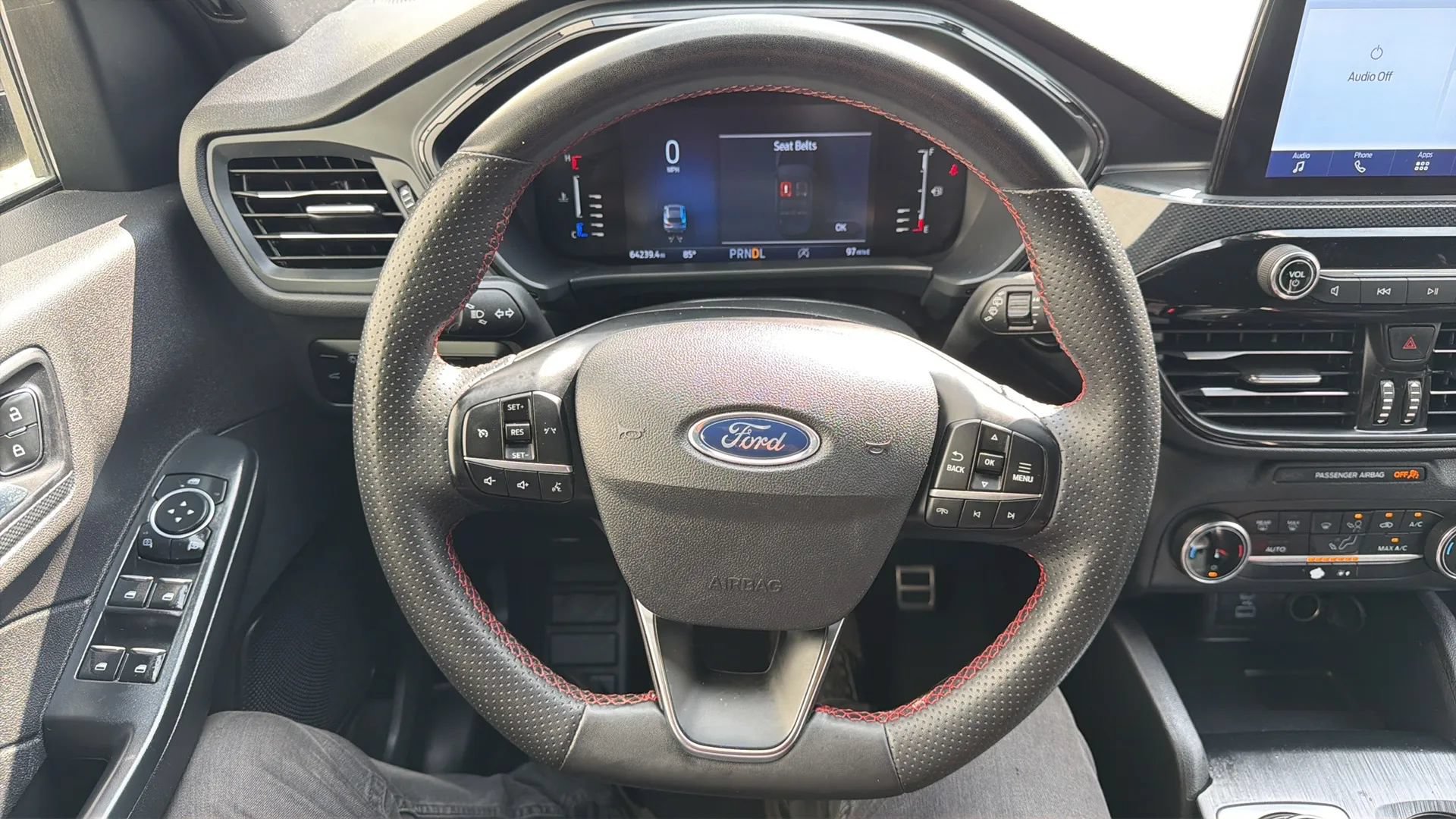 Used 2023 Ford Escape ST-Line FWD image 10