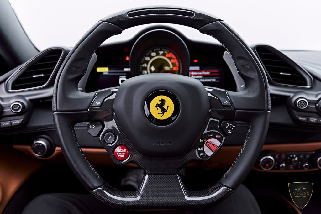 Used 2018 Ferrari 488 GTB RWD image 59
