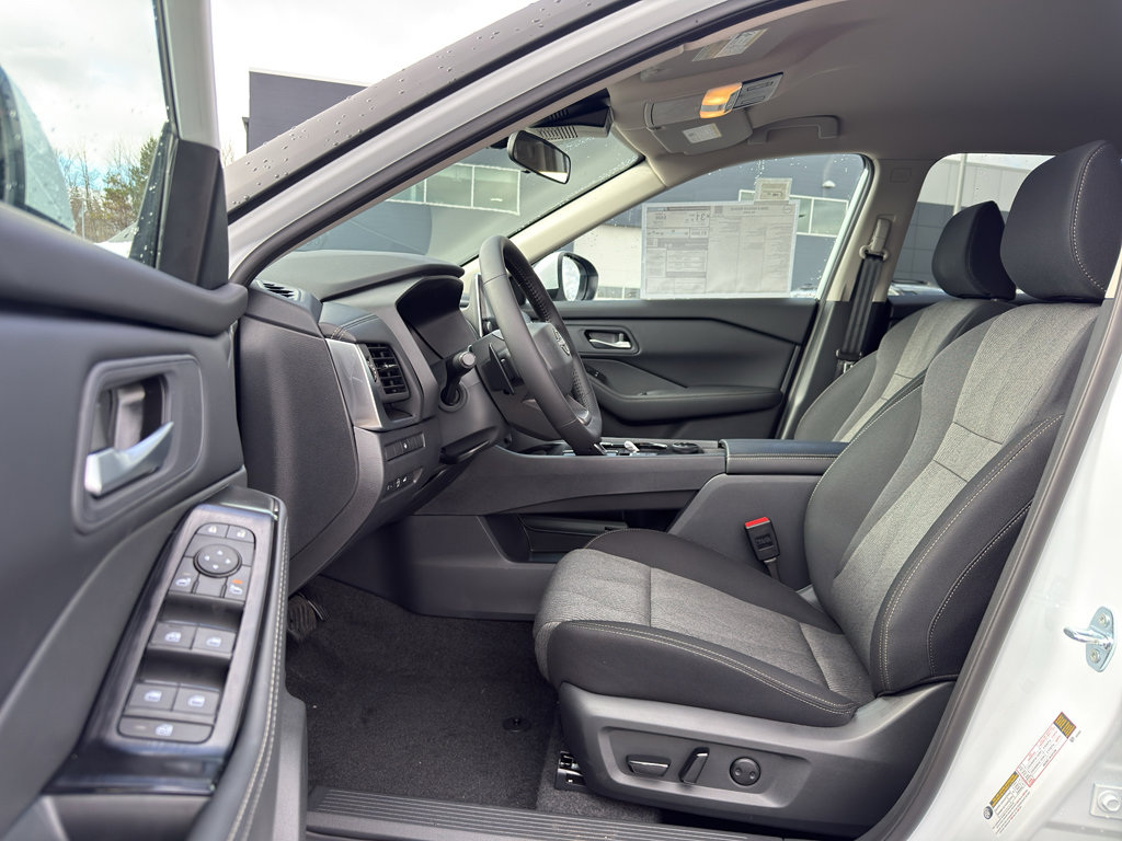 New 2026 Nissan Rogue SV image 11