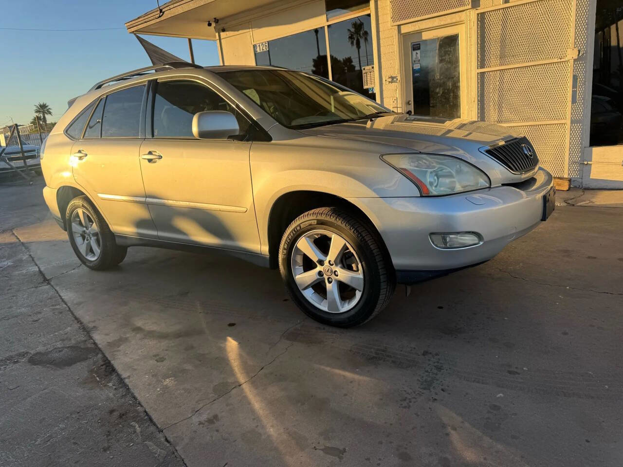 Used 2004 Lexus RX 330 AWD image 3