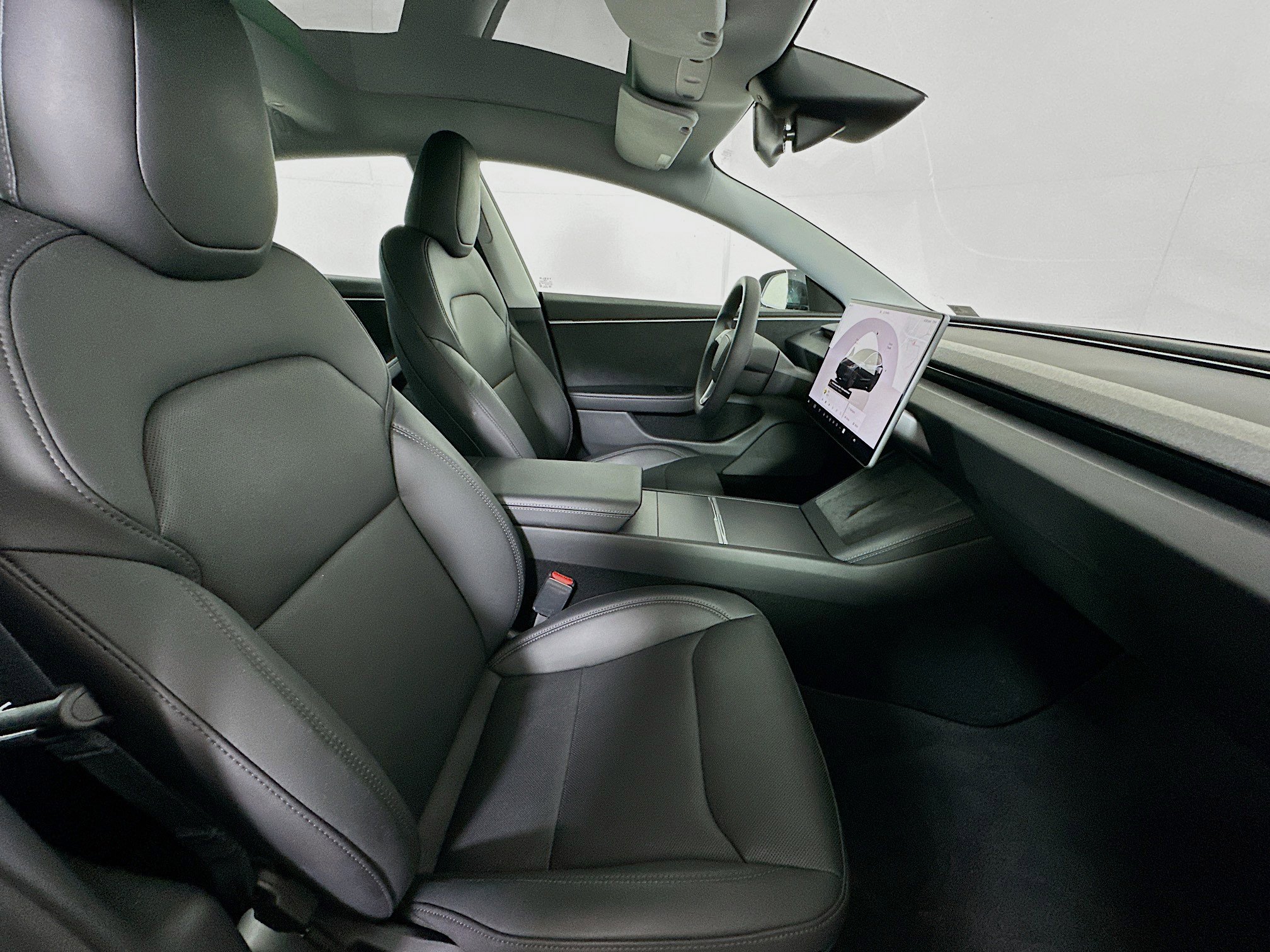 Used 2024 Tesla Model 3 Long Range image 32