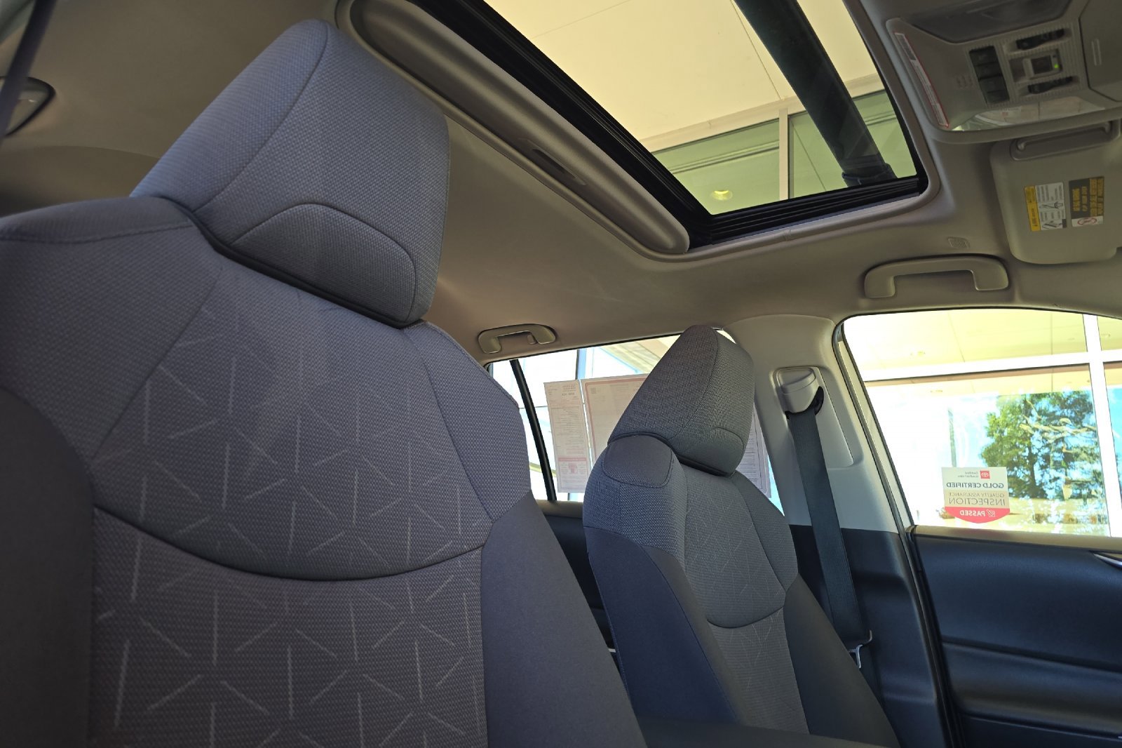 Certified 2023 Toyota RAV4 XLE w/ Convenience Package image 17